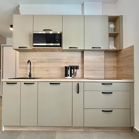 Carina - Private - Bsr - 1 Apartament *